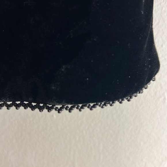 NWT RALPH LAUREN BLACK VELVET SPAGHETTI STRAP SHORT TOP WITH BEADED HEM SZ SMALL - Picture 2 of 4